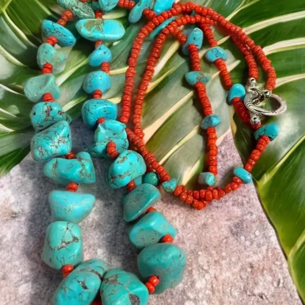 Collier en perles de rocaille rouge turquoise fabriqué à la main par les Indiens d'Amérique – Image 2