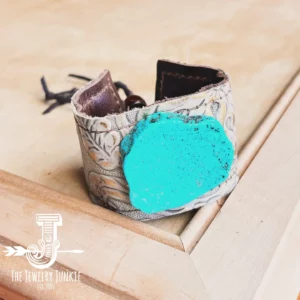 Manchette large en cuir doré avec pierre turquoise
