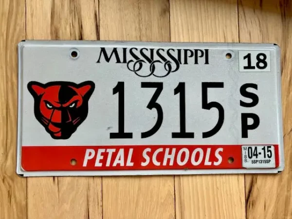 Plaque d'immatriculation de l'école Mississippi Petal